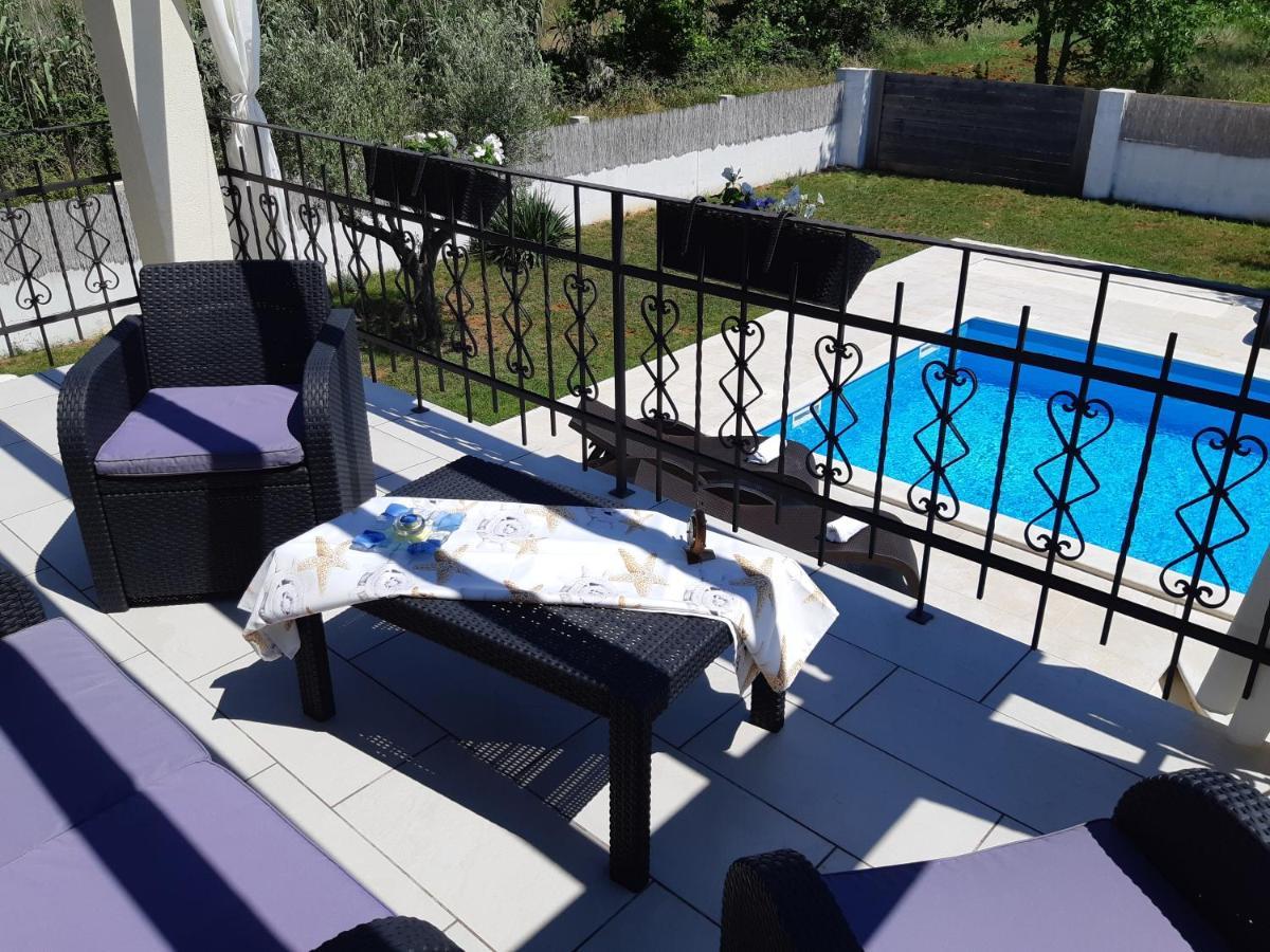 Villa La Felice بوريتش المظهر الخارجي الصورة